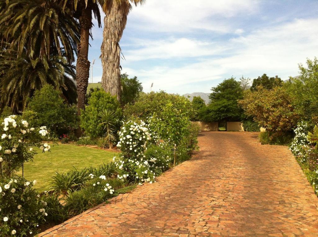B&B Sauvignon Country Lodge Wellington Exterior photo